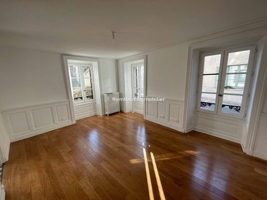 Casa di lusso a La Celle-Saint-Cloud, Yvelines