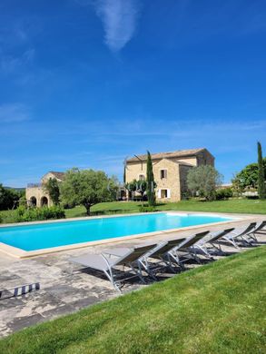 Элитный дом, Saint-Michel-d'Euzet, Gard