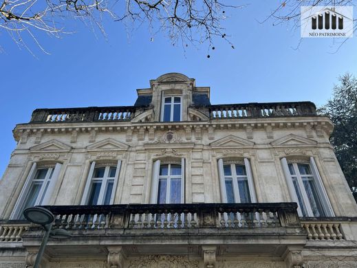 Residential complexes in Bordeaux, Gironde