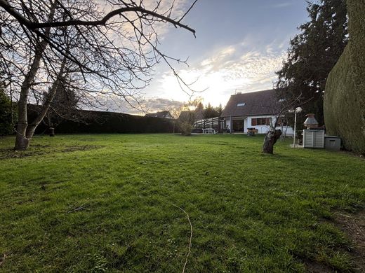 Πολυτελή κατοικία σε Tigery, Essonne