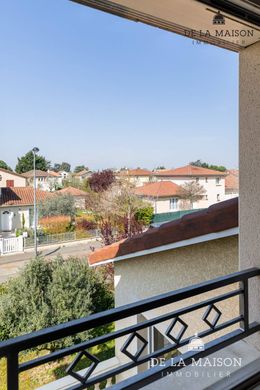 Luxury home in Saint-Priest, Rhône