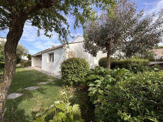 Luxury home in Les Sables-d'Olonne, Vendée