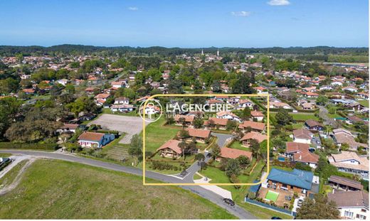 Land in Seignosse, Landes