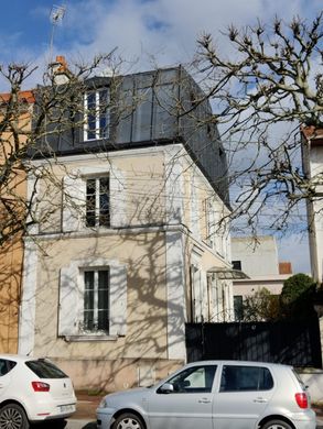 Luxury home in Le Perreux-sur-Marne, Val-de-Marne