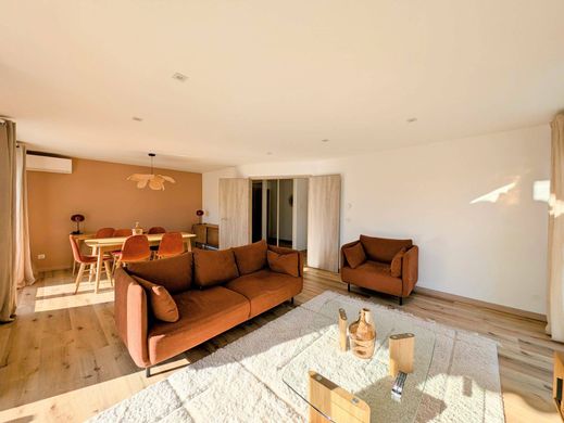 Apartamento - aluguel Estrasburgo
