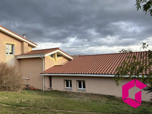 Luksusowy dom w Saint-Clair, Ardèche