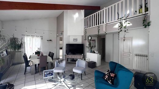 Luxury home in Orcet, Puy-de-Dôme