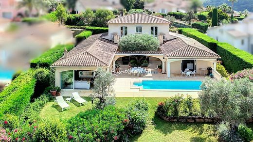 Luxus-Haus in Saint-Raphaël, Var