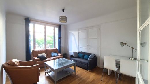 Apartment in Bastille, République, Nation-Alexandre Dumas, Paris