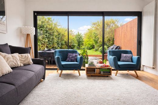 Luxus-Haus in Villeneuve-d'Ascq, Nord