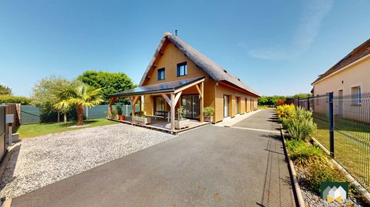 Luxury home in Mignières, Eure-et-Loir