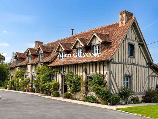 Maison de luxe à Pont-l'Évêque, Calvados