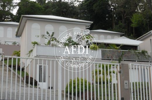 Piso / Apartamento en Redoute, Martinica