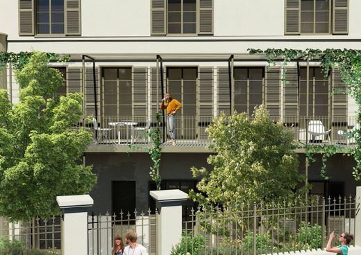 Apartment / Etagenwohnung in Nîmes, Gard