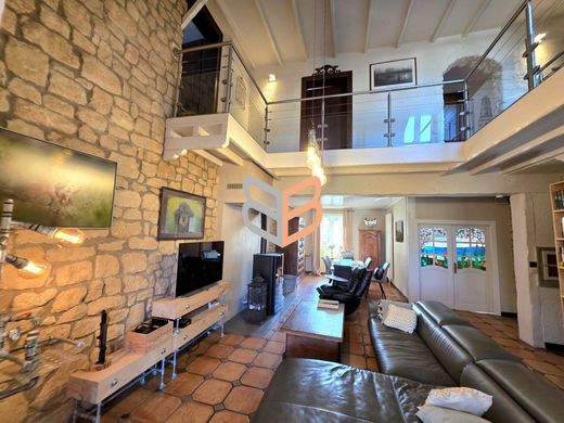 Maison de luxe à Russange, Moselle