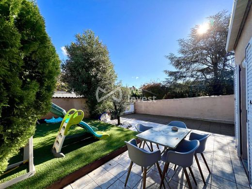 豪宅  Lattes, Hérault