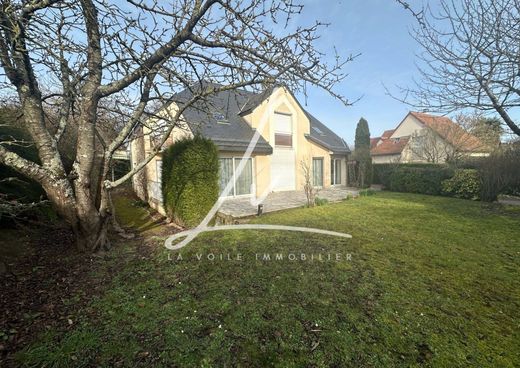 Luxury home in Caen, Calvados