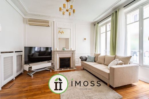 Apartment in Monceau, Courcelles, Ternes, Paris