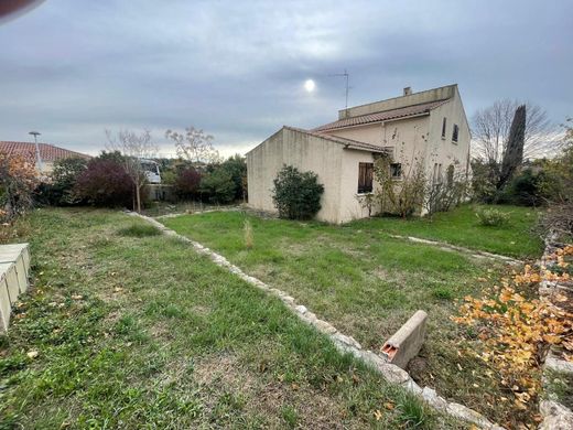 Элитный дом, Saint-Gély-du-Fesc, Hérault