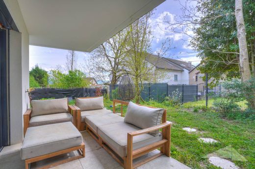 Apartament w Divonne-les-Bains, Ain