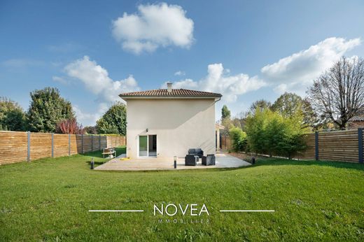 Casa de lujo en Saint-Cyr-au-Mont-d'Or, Ródano