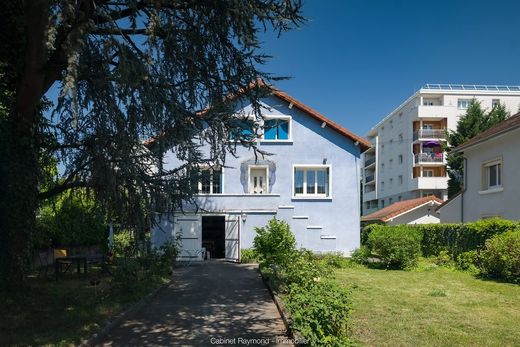 Luxury home in Grenoble, Isère
