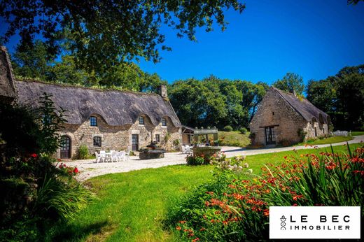 Luxus-Haus in Languidic, Morbihan