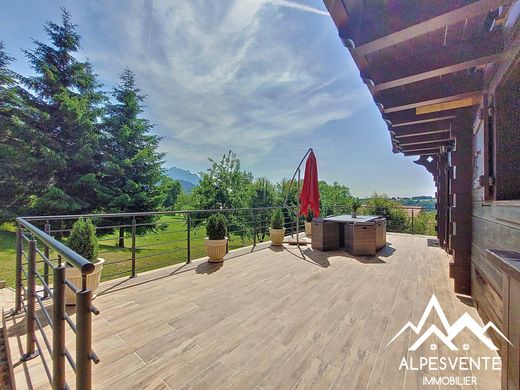 Luxus-Haus in Chevenoz, Haute-Savoie