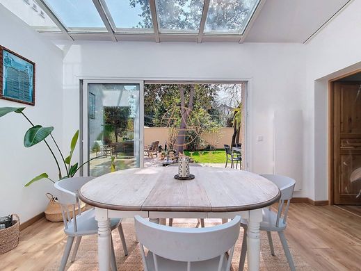 Luksusowy dom w Saint-Maur-des-Fossés, Val-de-Marne