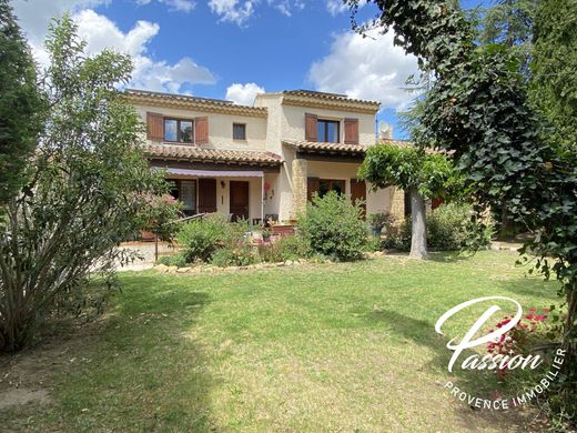 Luxe woning in Salon-de-Provence, Bouches-du-Rhône