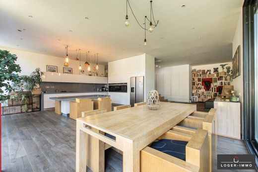 Casa di lusso a Saint-Maur-des-Fossés, Val-de-Marne