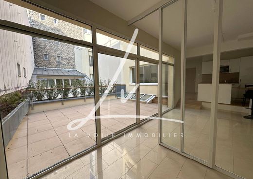 Appartamento a Parigi, Île-de-France