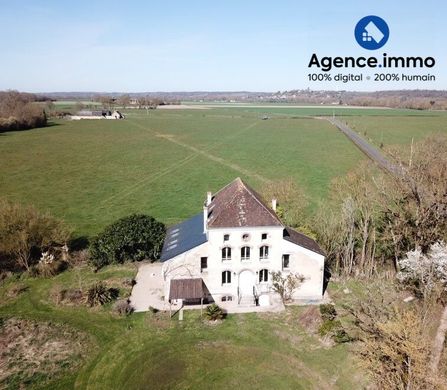 豪宅  Saint-Martin-des-Bois, Loir-et-Cher