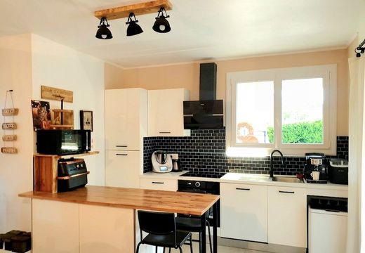 Apartment in Cavalaire-sur-Mer, Var