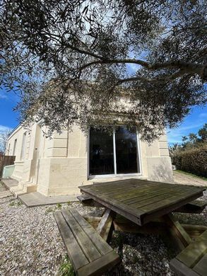 Casa di lusso a Soulac-sur-Mer, Gironda