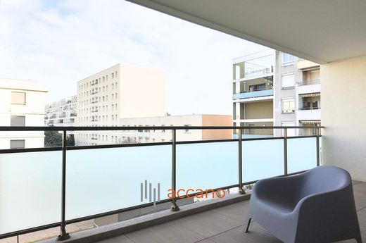 Apartment in Villeurbanne, Rhône