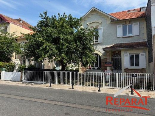 Luxus-Haus in Arcachon, Gironde
