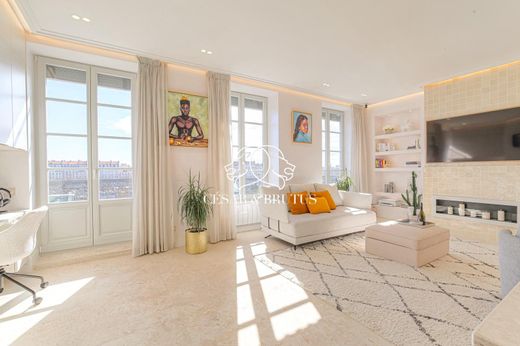 Apartment in Lyon, Rhône