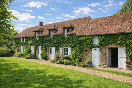 Luxury home in Pacy-sur-Eure, Eure