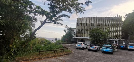 Wohnkomplexe in Schoelcher, Martinique