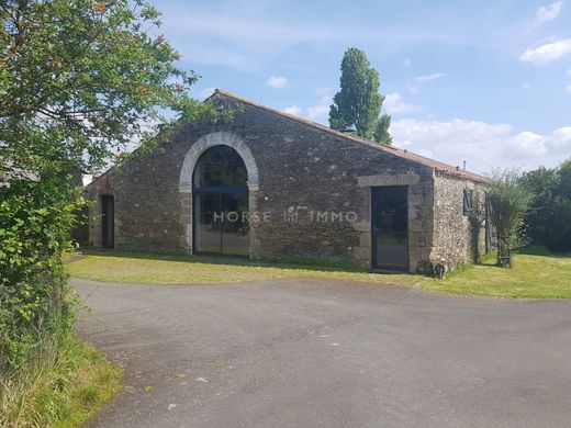 Maison de luxe à La Garnache, Vendée