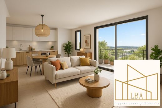 Luxe woning in Marignane, Bouches-du-Rhône