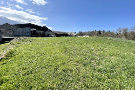 أرض ﻓﻲ Amancy, Haute-Savoie