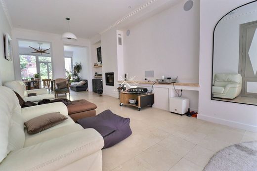 Luxury home in Roubaix, North
