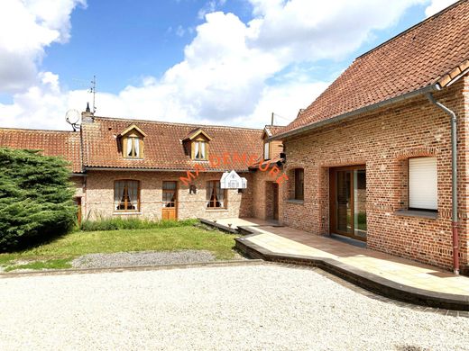 Элитный дом, Halluin, North