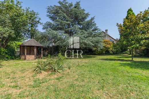 Элитный дом, Bry-sur-Marne, Val-de-Marne