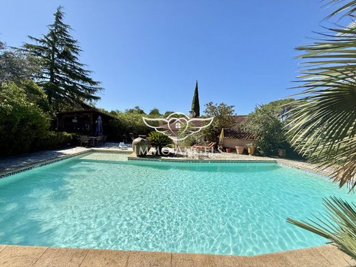Casa di lusso a Nîmes, Gard
