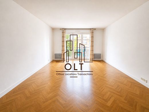 Apartment in Suresnes, Hauts-de-Seine