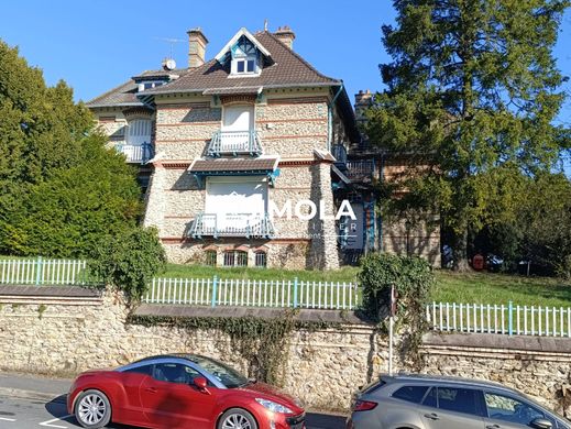 Luxury home in Claye-Souilly, Seine-et-Marne