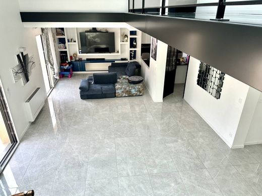 Luksusowy dom w Montbazon, Indre-et-Loire